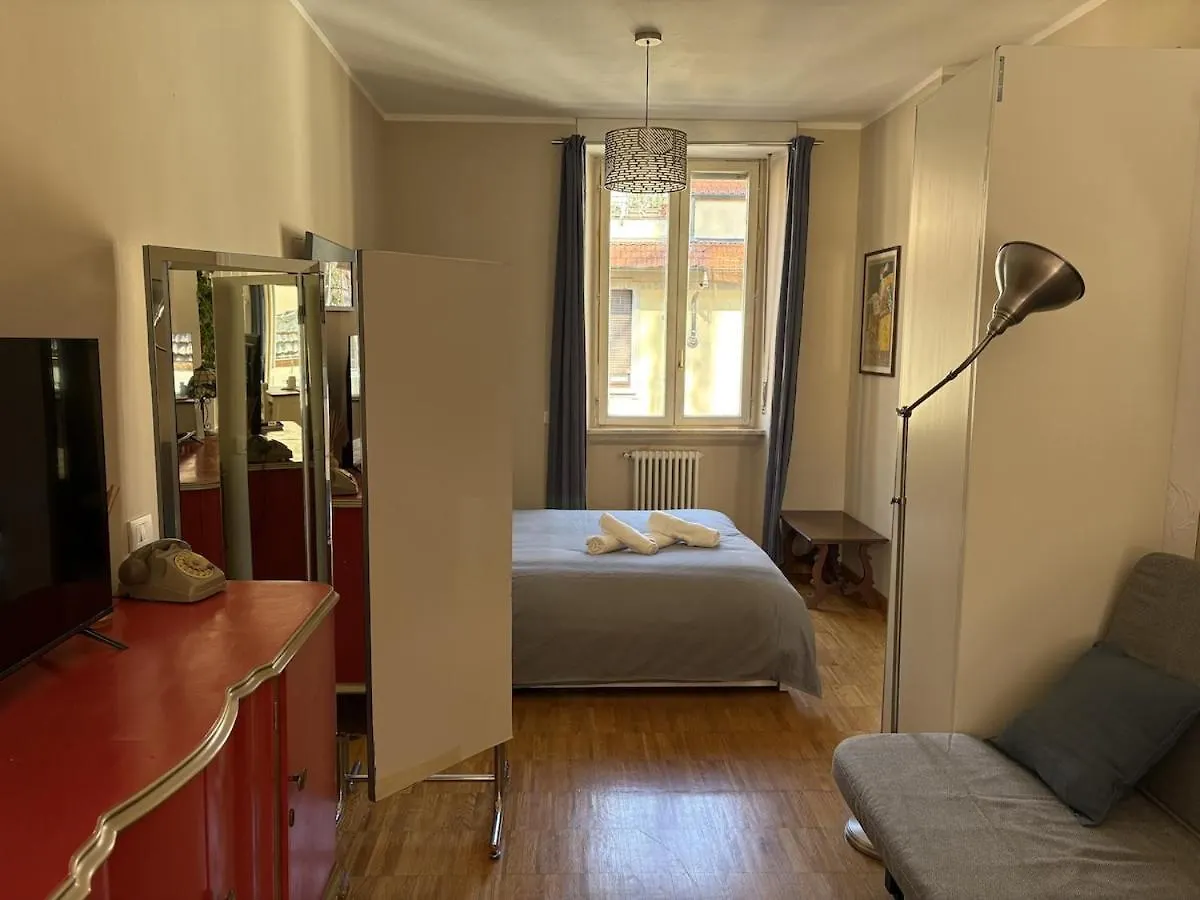Little Milan 5 - Lm5 Apartman